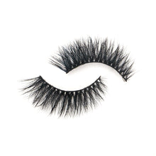 Load image into Gallery viewer, Lola 3D Mink Lashes